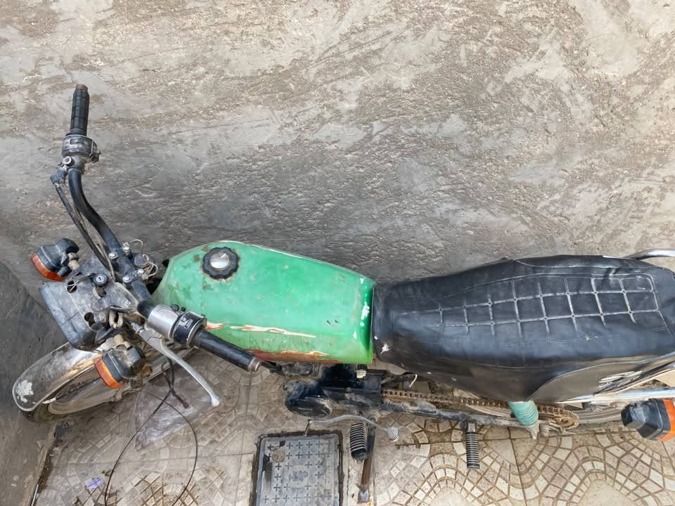 السلام عليكم 
دراجه اربعه كير
مكينه كايمه 
ابيع كوم حديد 
رقمي***********

