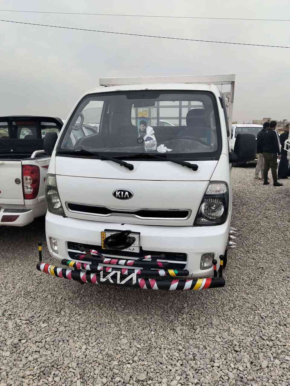 السلام عليكم كيا فحل مفتوح موديل 19 رقم كربلاء مداور ثاني يوم كفاله محرك وكير واكسن وايضا كفاله من الضربه والمعجون ماعدا رشات صبغ خفيفه اثر شخوط مكاني واسط للاتصال    والاستفسار بالرقم ***********   ***********  السعر 140 وبيه مجال للشراي
