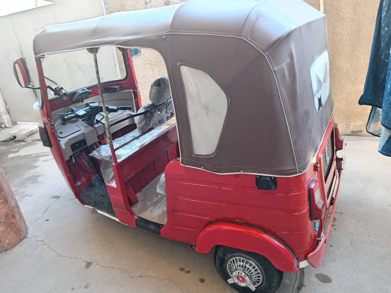 يالله السلام عليكم شباب تكاتك 18شهر12رقم كربلاء هزه جديده تحويل ثاني يوم بأسمي مكاني المحموديه قرب البانزين خانه معمره دوس والغد الايسر على كد شبر
تخم تاير جبلي تخم كبات مسجل دوشمه جديده جاهزه كبل للشارع اقره التفاصيل واتصل وبخدمتك
***********
***********
سعر 5100وبيه مجال الشراي
والله يرزق الجميع واسف عل الطاله
