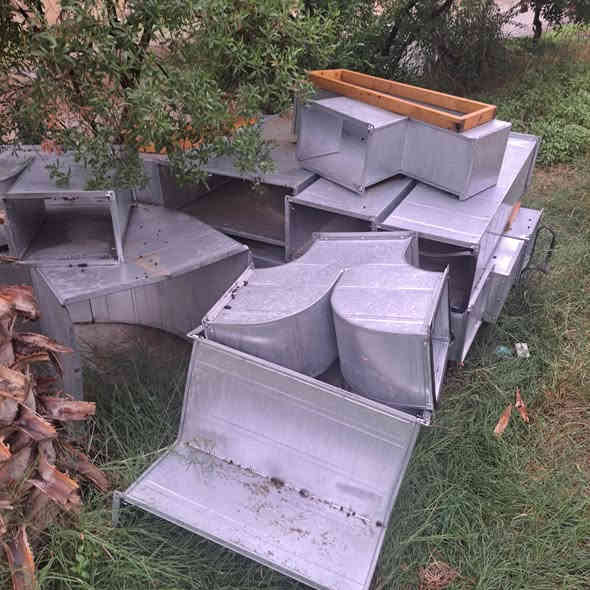 السلام عليكم 
دكتات تبريد مركزي ٣٠ متر للبيع 
جدد ما مستعملات ولا مشدودات علفحص 
السعر مليون دينار وقابل للتفاوض 
العنوان ديالى تقاطع القدس 
للإستفسار ***********
