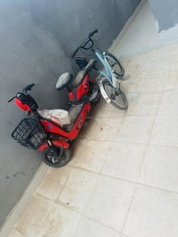 دراجة شحن وبايسكل للبيع 07709658316