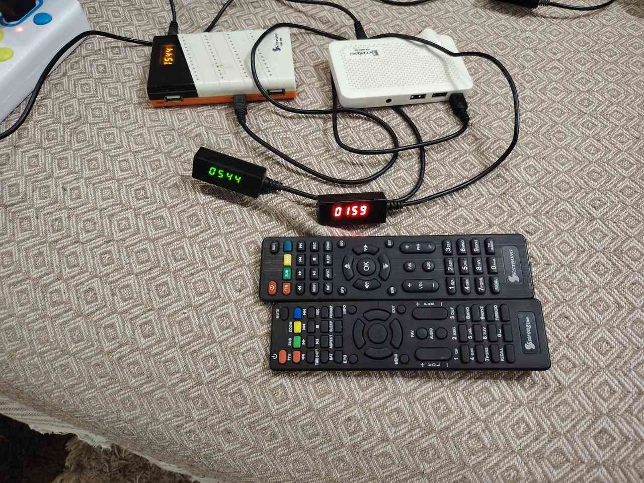 ٣ قطع ستلايت قيم سعرهن وبالعافية مستخدم قليل كله شغال شرط


**إذا كنت صاحب هذا الإعلان وتريد حذفه لأي سبب، رجاءا أرسل رسالة إلى الدعم الفني**