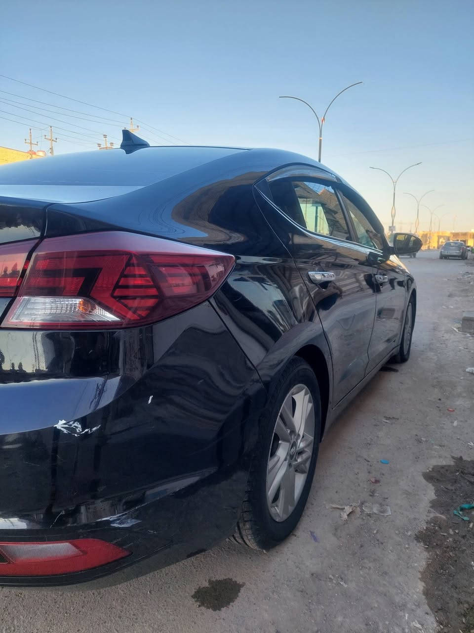 السلام عليكم
هونداي النترا ٢٠٢٠ حره تحويل
مكينه ٢٠٠٠ دوش كيرها atm المرغوب
الضرر جاملغ والباب رش كلير فقط بدون ضرر داخلي السياره وارد كندي ماشيه ١٠٠ الف كيلو وليس ميل
مواصفات السيارة
رادار جانبي تدفئه تبريد كشنات تدفئه ستيرن كامره دواره
فول تحكمات وغيرها مواصفات وكل نقص مابيها
مكان السياره ناصريه مركز السعر
١٢٨ وبيها مجال بسيط
***********
