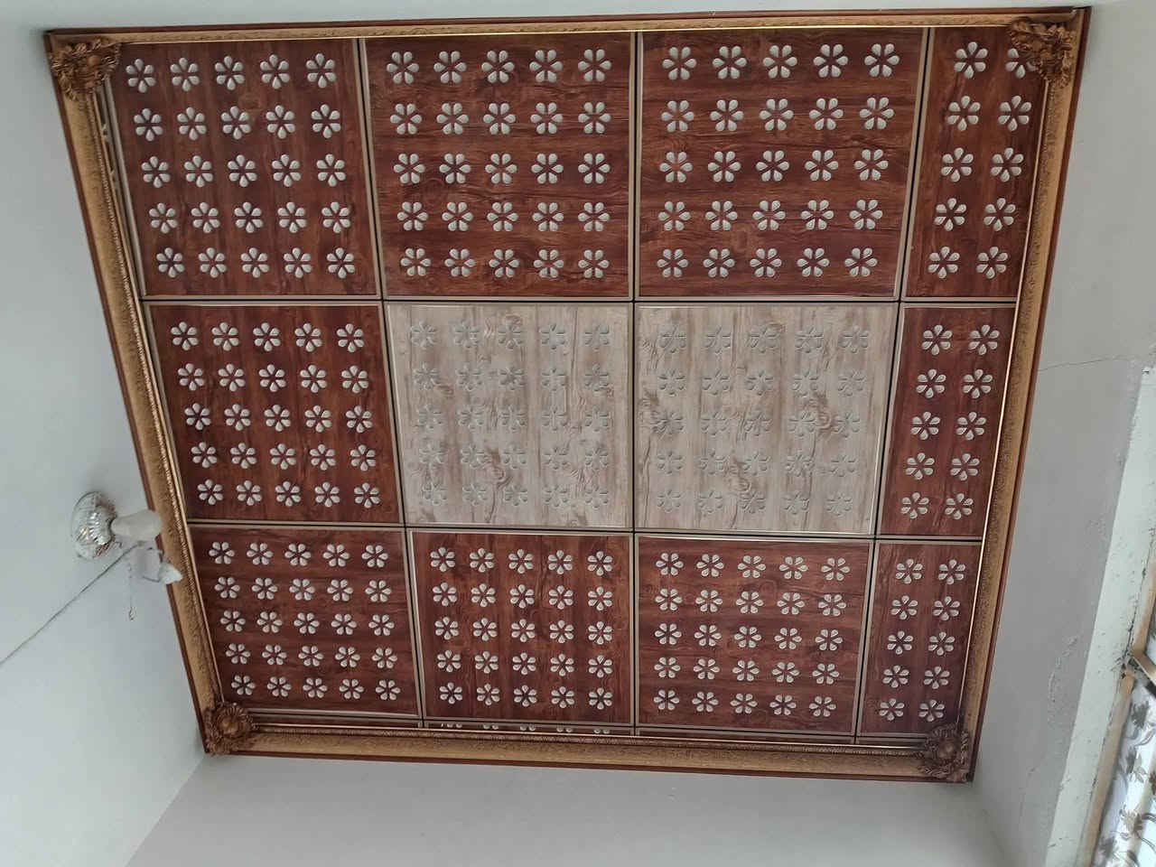 مكتب النائلي لديكور لعمل كافة انواع الديكورات الداخليه والخارجيه عروض على اسعار السقوف الثانويه عملنا كربلاء فقط 
للتواصل 

*********** واتساب او اتصال
