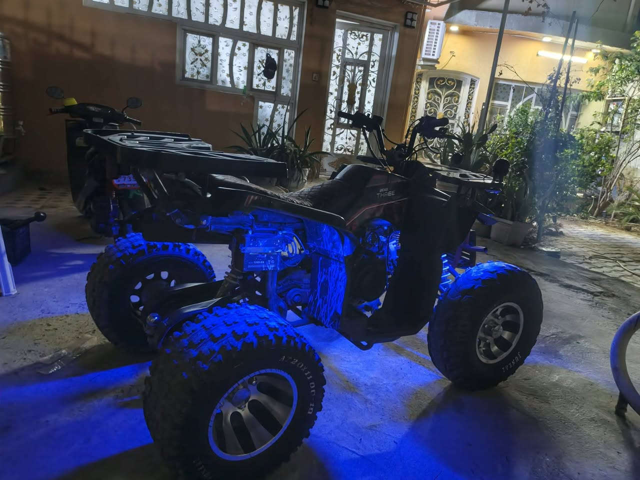 سلام عليكم متاح دراجه رباعيه الحجم الكبير حجم المحرك ٢٠٠cc اوتوماتيك DNR  شغاله هندر دراجه حلوه ونضيفه شرط شلعه وبطناش  فول نضافته موضحه بل صور نقصه فقط سلف  رايده ٨٢٥ وبيه مجال مكان مدائن سلمان باك قرب الإمام سلمان المحمدي *********** متواجد خاص واتساب
