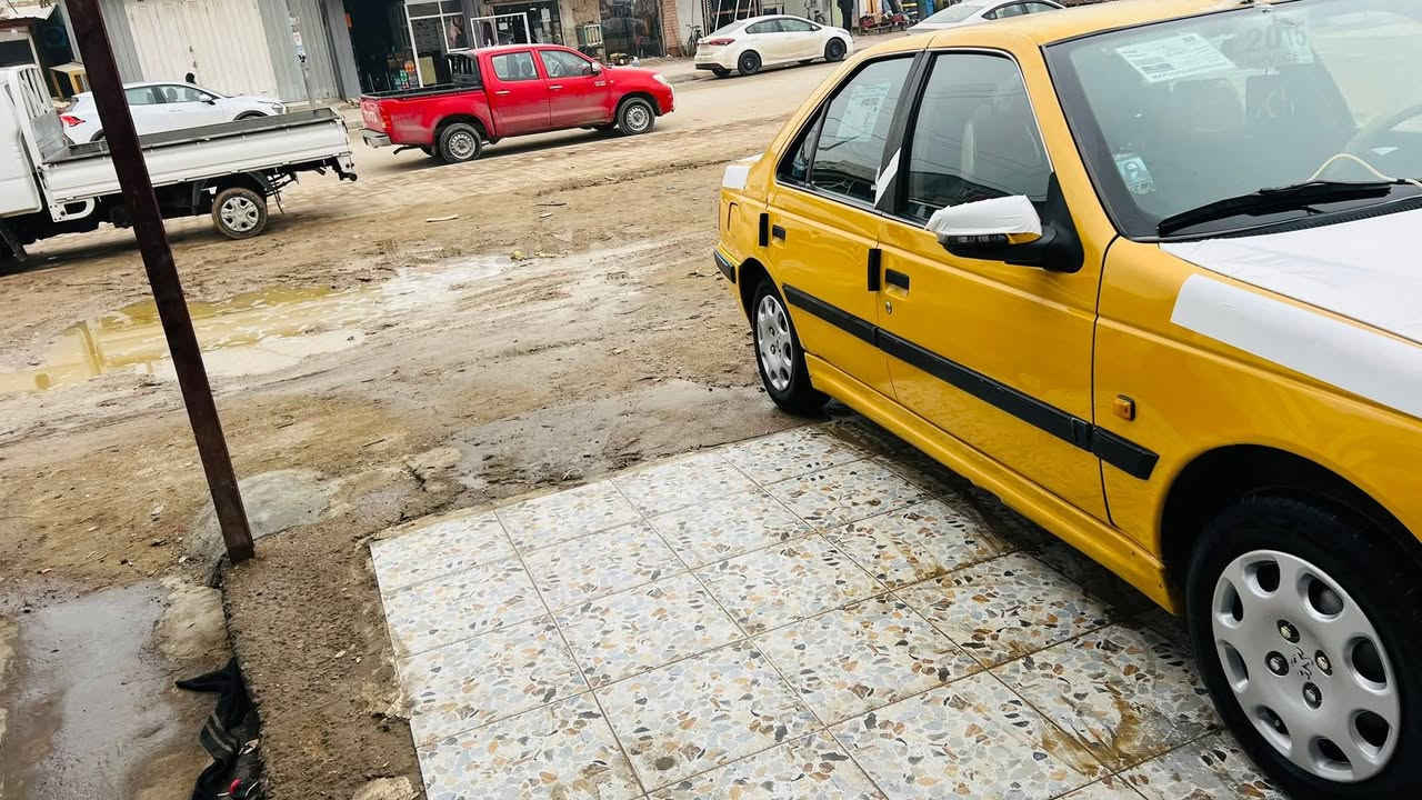 سلام عليكم البيع بيجو بارص 15 رقم بغداد الجديد  مصفره هيئه وغرمات سياره سياره شوف عينك جكليته نصبته كلش حلوه. سياره المه جنطه سعره 40 وبيه مجال الطيبين مكان سياره واسط الصويره رقه الهاتف *********** وقط تصال
