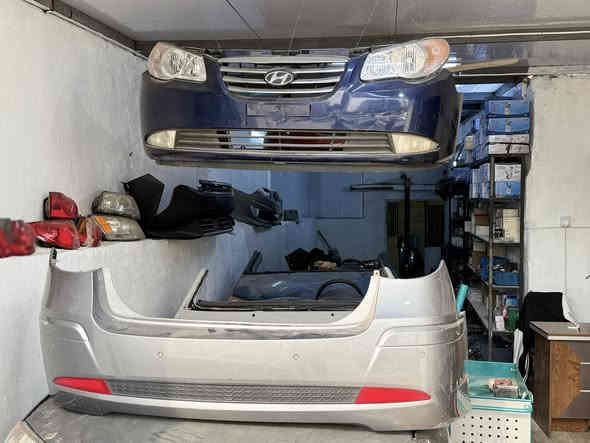 سلام عليكم غراض النترة من 2007 
احد 2011 مكاني بغداد مدينة الصدر 
غراض تفصيخ حاوية امريكي خليجي 
موجود توصيل جميع محافضات العراق
متواجد خاص واتس ***********
