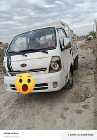 كيه 2013 السياره ضربه راجعه بارد تبديل بنيد فقط شاصي كفاله السياره كهر...