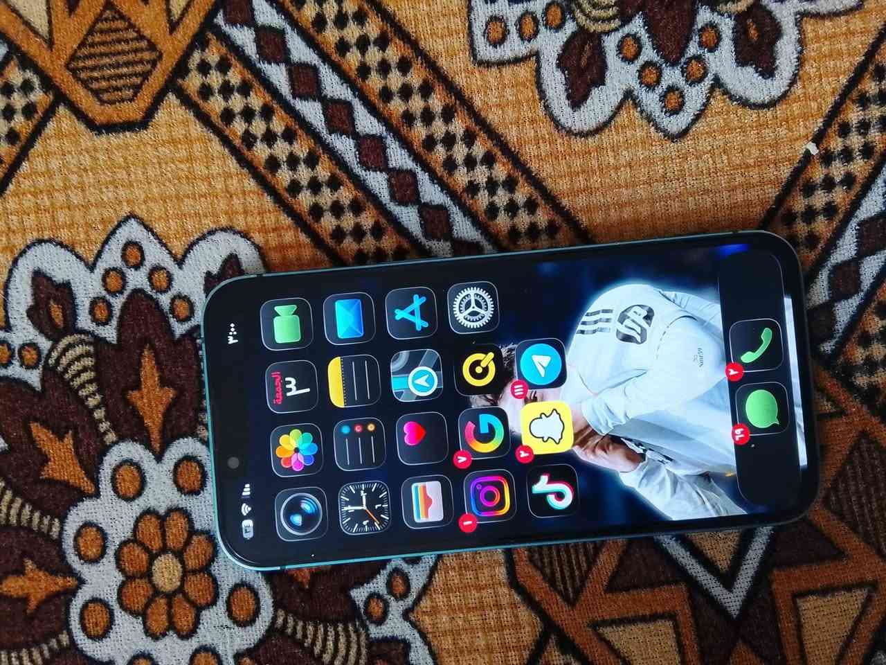 ١٣ذاكرة ١٢٨
باتري٧٦ما يصرف ابد 
ما مفتوح وتر وين ما يعجبك افحص لبيع ب٤٥٠ أو مراوس وأخذ فرق وافضل إذا لجهاز سعرة يكون من ١٥٠ـ٢٠٠


**إذا كنت صاحب هذا الإعلان وتريد حذفه لأي سبب، رجاءا أرسل رسالة إلى الدعم الفني**