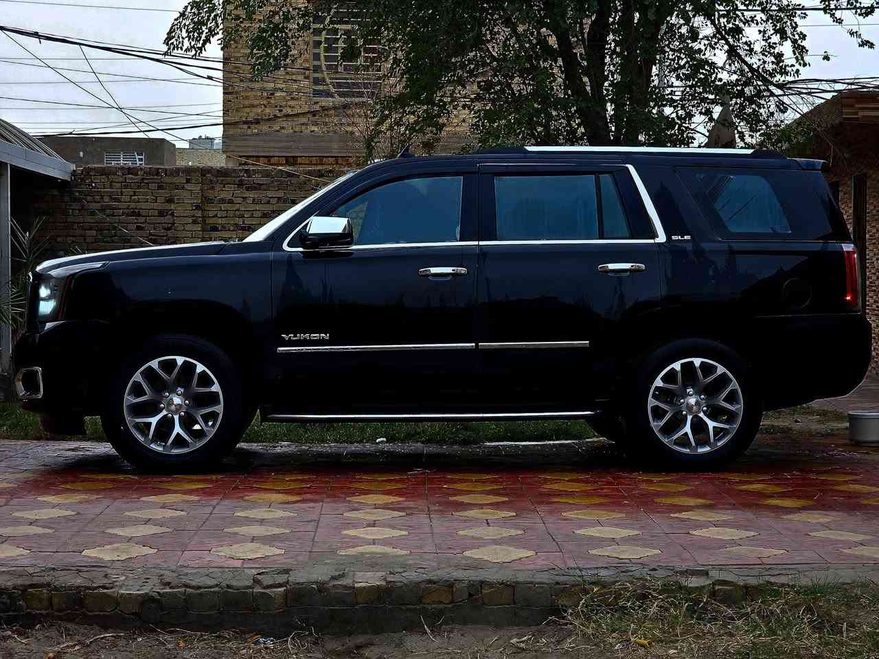 سلام عليكم للبيع يوكن جمسي 2016 مكينه 5300 رقم سليمانيه بسمي الانكليزي سياره Sle مرئي شفط سياره بيهي 5 قطع صبغ سياره جديه السعر 275 المكان النجف الاشرف الاستفسار والتواصل على الرقم *********** ***********
