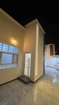 بيع او مراوس   دار مساحه 250 متر ✅  📍موقع ممتاز حي ميسان قطاع 31   شار...