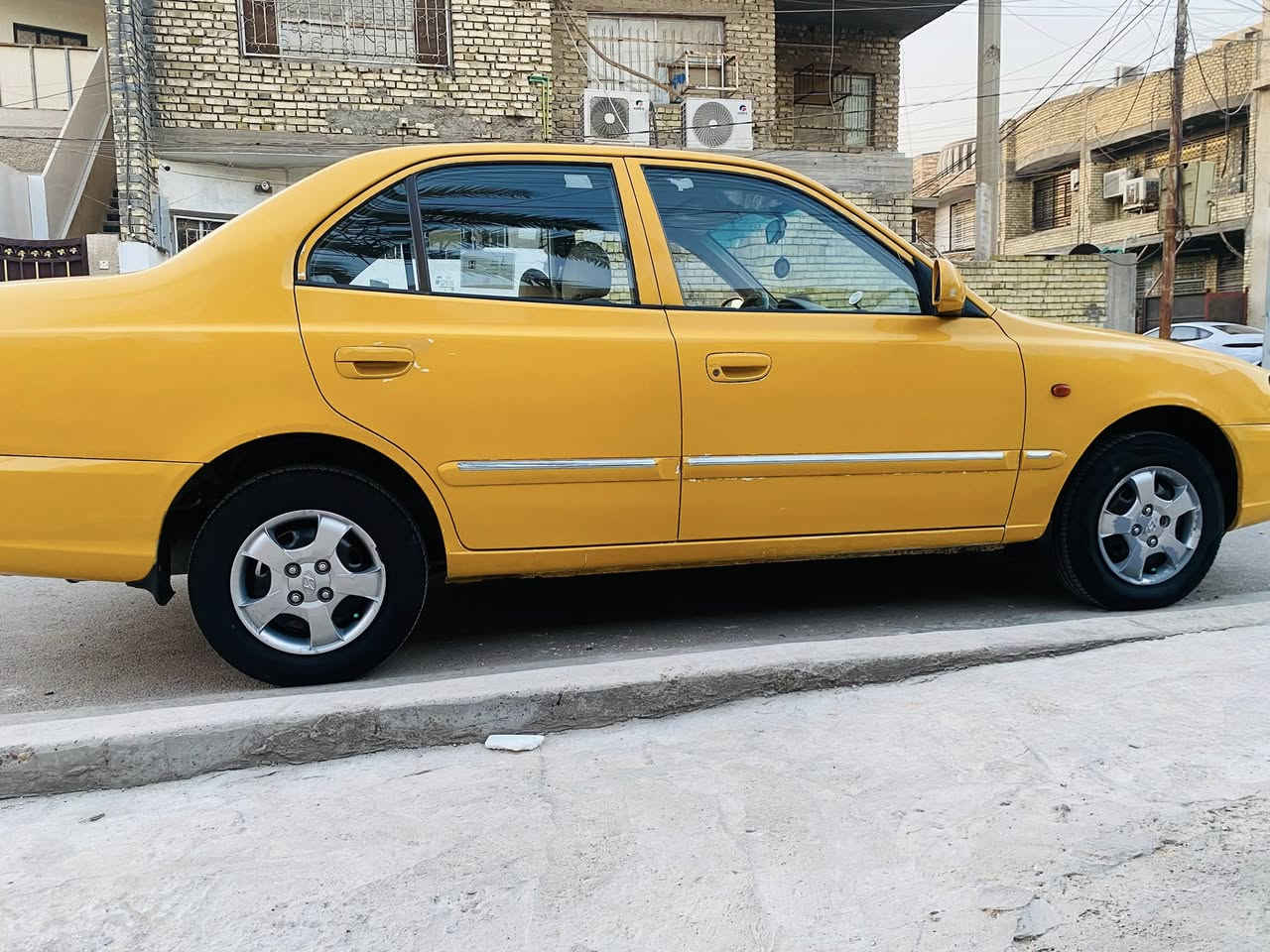 السلام عليكم فيرنا موديل 14 سياره حلوه مامعيوده ولا مكشره تبريد تدفئه تخم تاير سياره خير من الله السعر ب80 وبيها مجال سياره نقصها بس دوشمه العنوان بغداد الامين سكينه ***********
