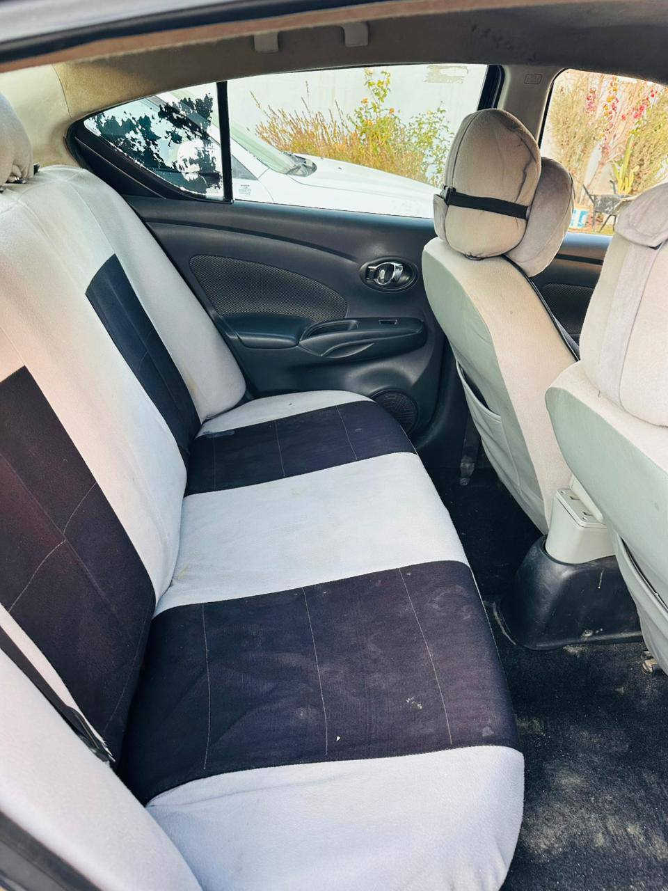 السلام عليكم
السعر 82 

السياره نيسان فيرسه 2017 امريكي 

ماشيه 100 الف حقيقي 

رقم اربيل شرط التحويل والغرامات 

محرك گير بل شرط 

صدر امامي خلفي كلو جديد 

كهربائياتهه كلهه شغاله 

تايرات جدد 

سياره بيهه صبغ  3 قطع  اماميه بنيد جاملغات 2( يوجد دواخل خفيفه بدون گص )

مكان السياره صلاح الدين العلم 

السعر 82 وبيهه مجال 

اي استفسار اتصل بل رقم 

*********** 

وحياكم الله 

ملاحضه. ( بيع نقد فقط لا وعده ولا قسط )
