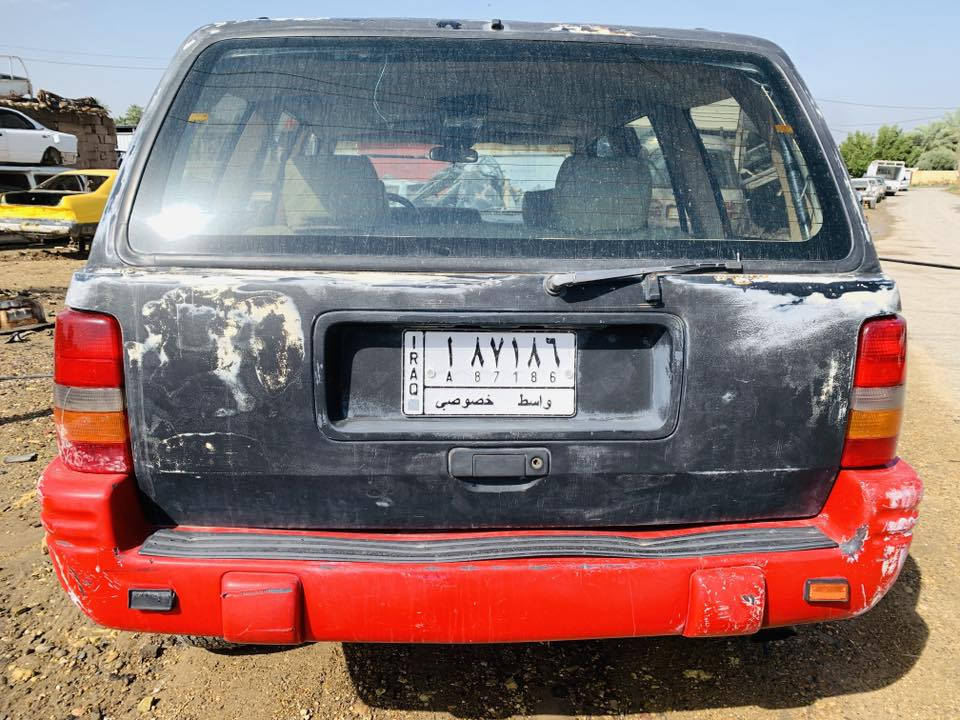 جيب شيروكي 1996 سياره ستوني معمرها كلها واكفه عصبغ 
كير ومحرك 2500VVTI قبل شهر شادهن حاويه 
حداده وباتري ورباطات كله جديد
دواخل نضيفه كهربائيات شغاله كلها
رقمها واسط وعدنا وكاله عامه وصاحبها موجود يعني تحويل مباشر
منضومة تبريد جاهزه نقصها شي بسيط 
السعر 35 وبي مجال بسيط 
***********
