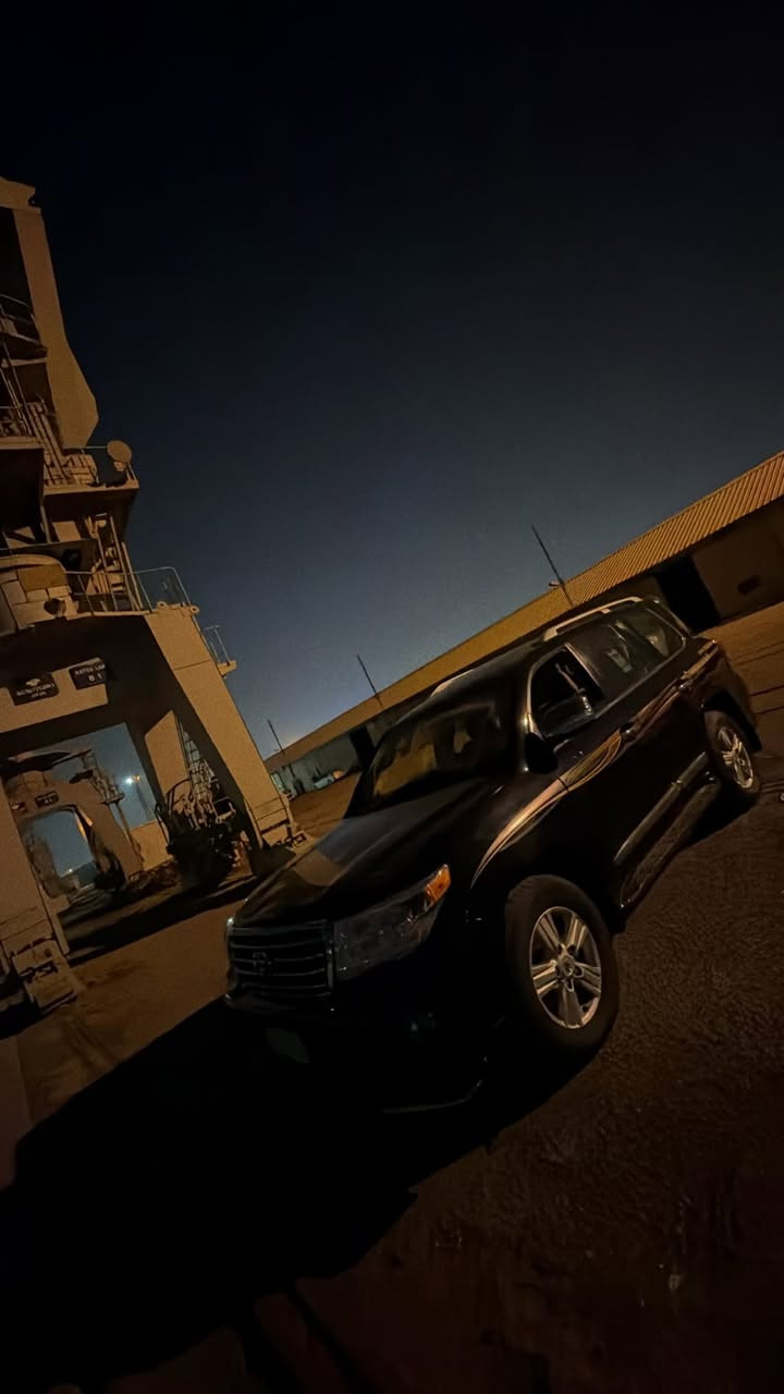 لاندكروز موديل 2014
فول مواصفات 
سته سلندر المرغوب
وارد خليجي بدون ضربه 
السياره جديده 
السعر 375 وبيها مجال
العنوان البصرة الجبيلة 

+964 771 498 6431


**إذا كنت صاحب هذا الإعلان وتريد حذفه لأي سبب، رجاءا أرسل رسالة إلى الدعم الفني**