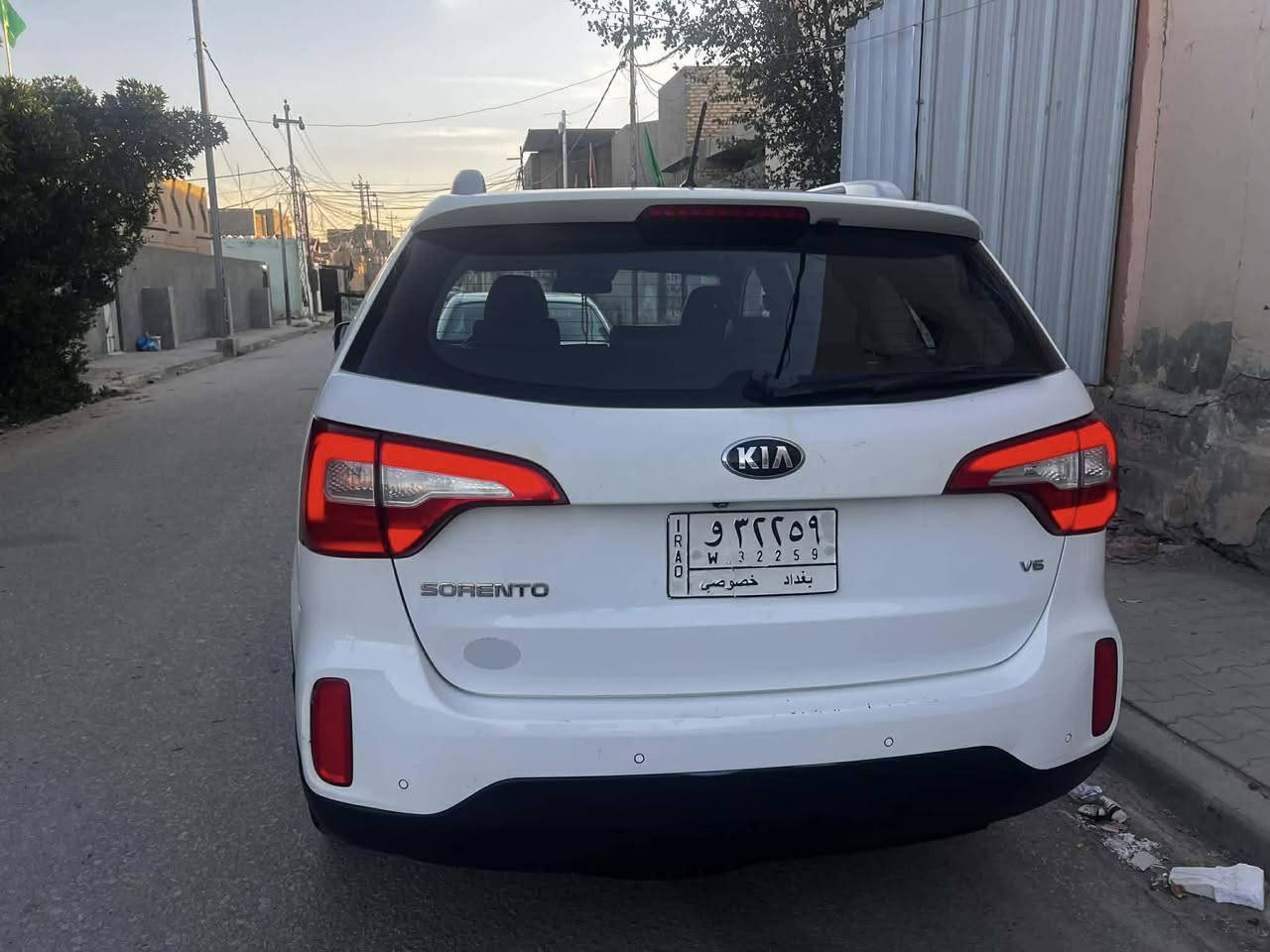 سلام عليكم
كيا سورنتو موديل2015 6سلندر 
مكفوله السياره 
مواصفات 
٧راكب 
ايكو 
حساسات امامي خلفي 
كشنات جلد 
3قطع تبريد 
مري شفط وترحيب 
بردات جانبيه
كشنات كهربائي  

فوول مواصفات الخليجي كويتي معروفه 
سياره مكفوله صبغ و  ***********
مكاني نجف
