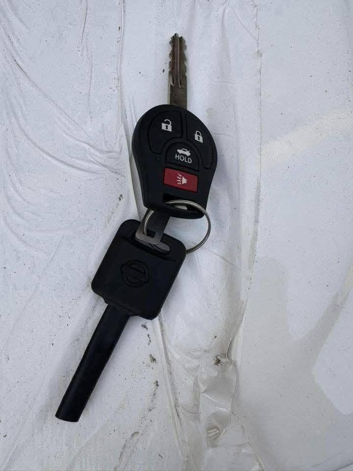 سلام عليكم نيسان سني مصري مديل 2025 اخوان السياره ع وظع الشركه رقم اربيل دولي جديد انكليزي ماشيه ٣٠٠٠ الف يعني زيرو بيه بارد شبر باب عكس السائق فقط بدون صبغ طخه دراجه بسمي تحويل ثاني يوم مكان السياره بغداد البلديات السعر 129قفل هاتف ***********
