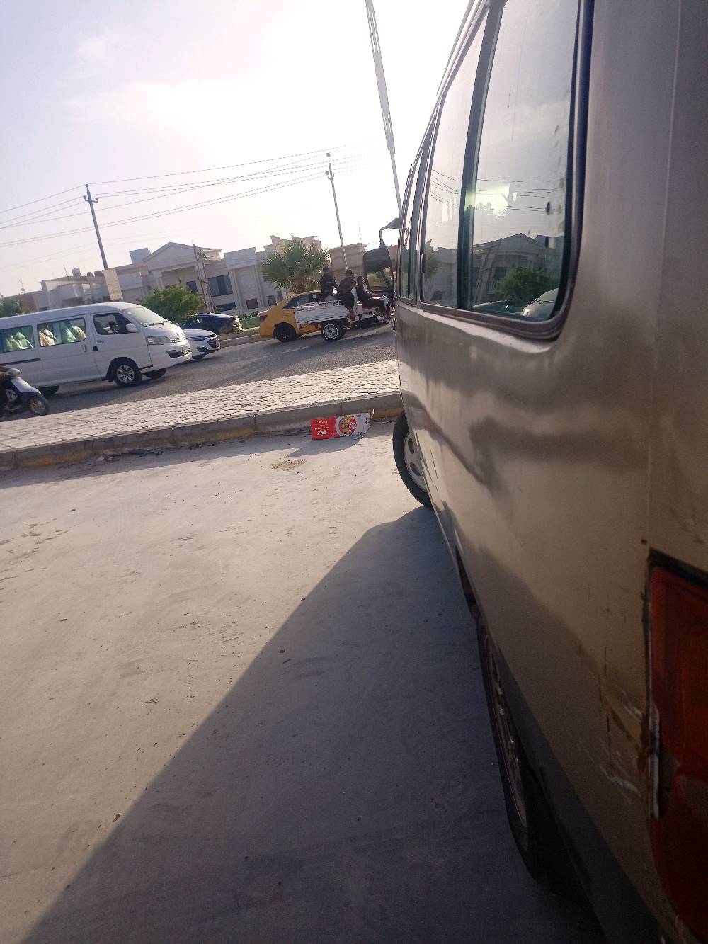 بريجو مديل 96 رقم احمر ذي قار 
مكينه وكير جدد 
حداديه نضيفه 
شواصي معمرات بدون خياس
مصبوغه عام
تخم تاير نضيف 
مكانهه ناصريه 
