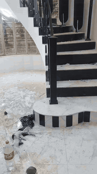 يالله  تم بعون الله عمل محجر زجاج 10ملم مسكرت ضد الكسر لون اسود فحمي ح...