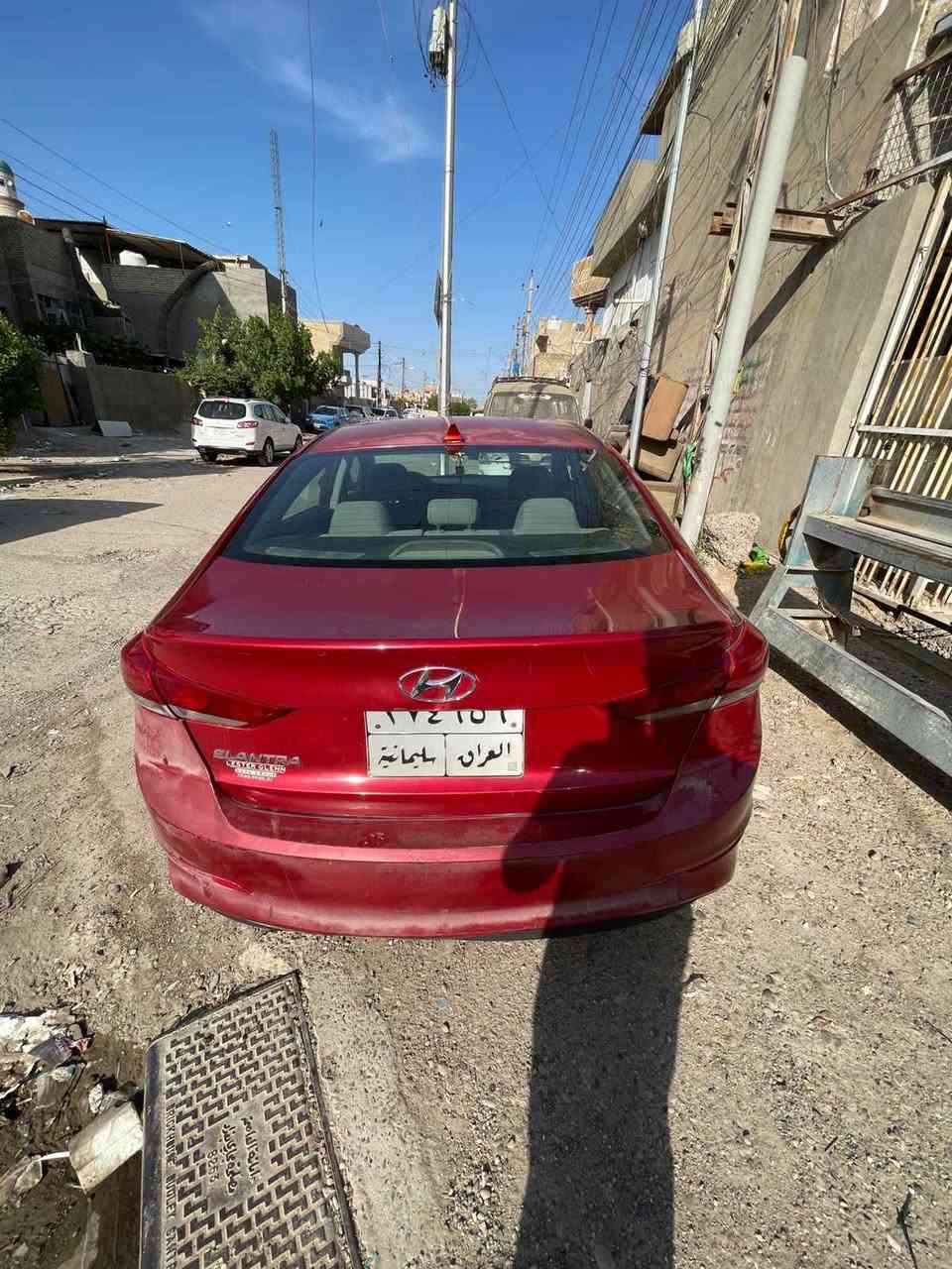 السلام عليكم  النترا وارد أمريكي بسمي مامتواج عالفيس 
هاذ وضع السياره سنويه ساقطه سليمانيه
صدر ٥٠ بل ١٠٠ بيها هاذ السونر مكاني بالشعب 
*********** بغداد, العراق
