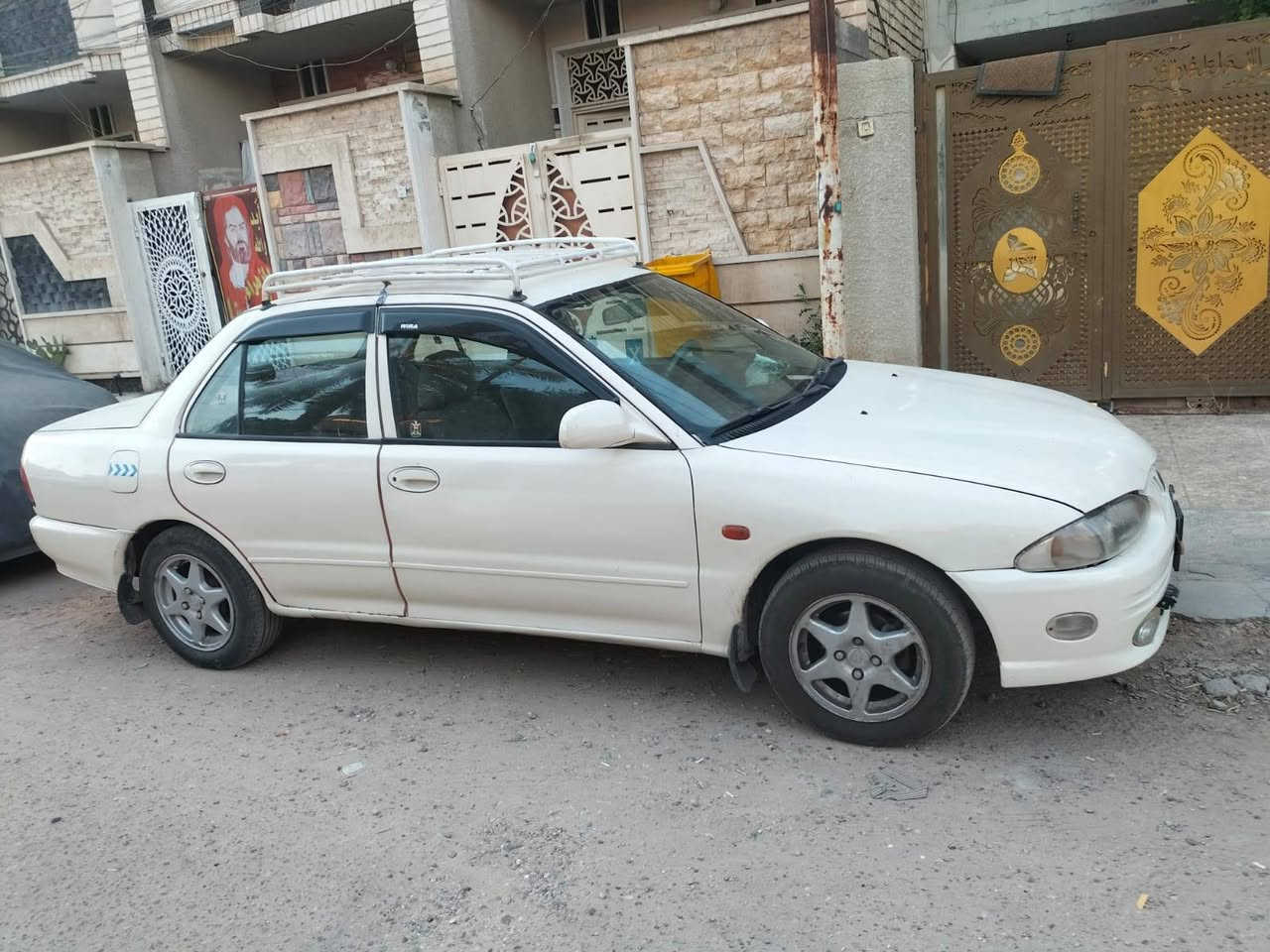 السلام عليكم بروتون ٢٠٠٤ سياره جاهزه من كلشي كير اوتوماتيك محرك تبريد حداديه تخم تاير رقم بغداد السعر ٥٠ وبيه مجال للطيبين اني مكلف بالنشر الي يريد يتواصل مع صاحبه على هذا الرقم ***********
