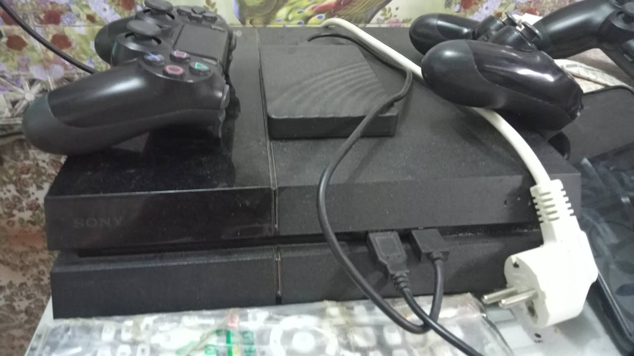 الكتابة
╔════════════════════╗ 🎮🔥 PS4 FAT مهكر 🔥🎮 ╚════════════════════╝
💾 هارد داخلي 500GB 💾 هارد خارجي 750GB
🎮 24 لعبة قوية
🕹️ جويستكين 🕹️ جويستك ثالث يحتاج تصليح
💰 السعر: 325 ألف دينار فقط 💰
✅ الجهاز نظيف ✅ جاهز للفحص والتجربة
📩 مراسلة الخاص


**إذا كنت صاحب هذا الإعلان وتريد حذفه لأي سبب، رجاءا أرسل رسالة إلى الدعم الفني**