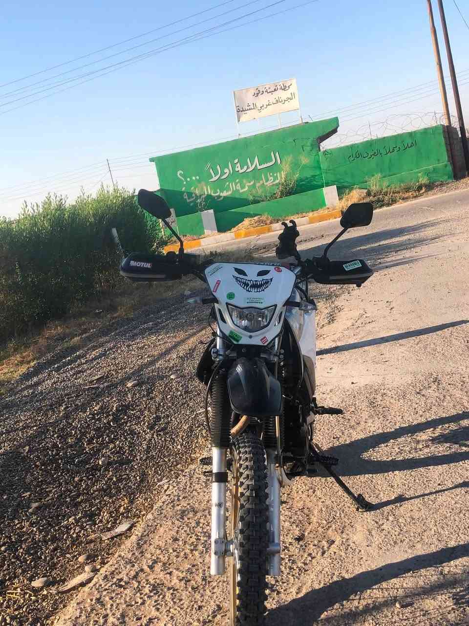 السلام عليكم قفاز كاويار موديل 25البيع نضافه كدام عينك كهربائية كله شغاله السعر مليون وبي مجال 
***********
