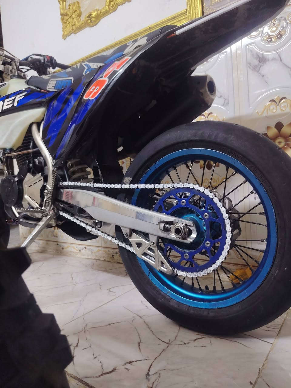 السلام عليكم
قفاز KTM مكينة 250 موديل 2024 مكاني بغداد متواجد خاص ***********
