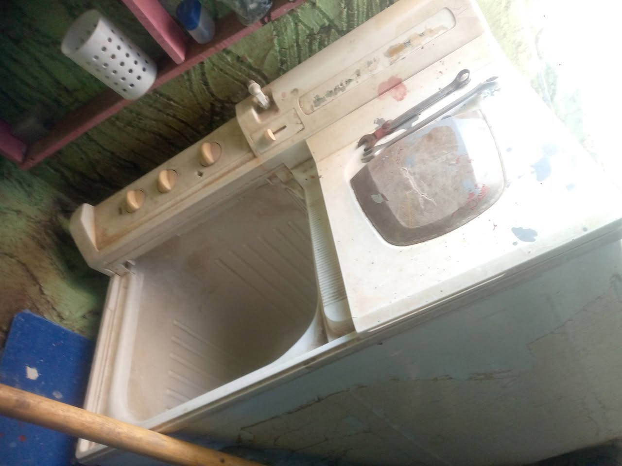 غسالة للبيع سعر 30 بس تنشيف عاطل لباقي كل شغال ‏‪***********‬‏
