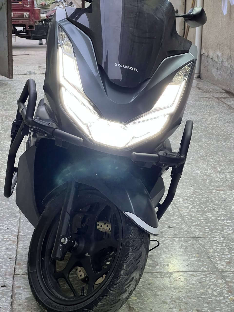 سلام عليكم دراجة بي سي اكس جيل رباع دراجة نوع ياباني ماشي 12الف دراجة مو مال شارع مال بيت الله شاهد دراجة متوازي علة بيعتهة سعرهة 23ورقة قفل المو شراي لا يطبلي رقمي ***********مكاني بغداد
