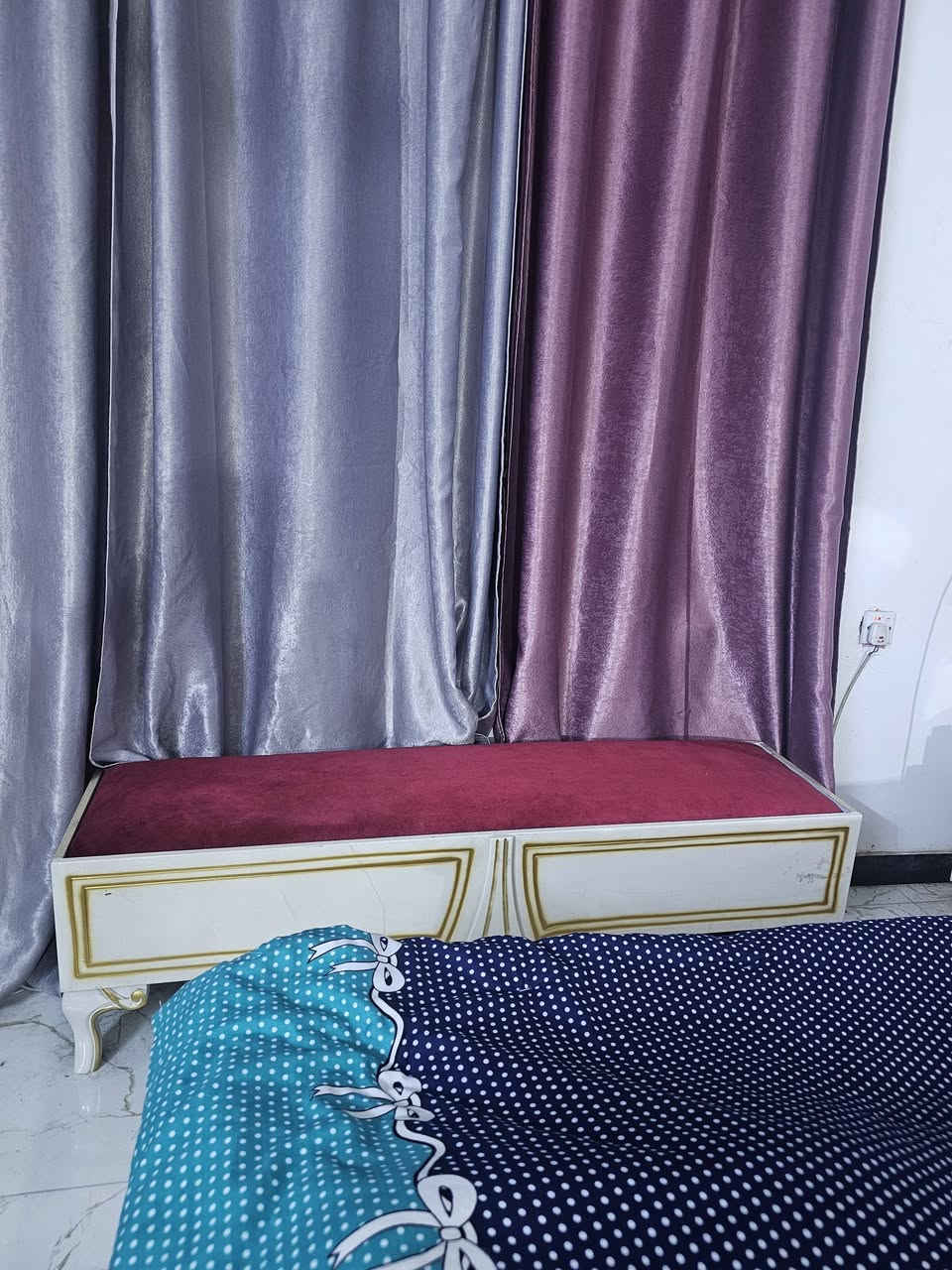 غرفة نوم تركي صبغ حراري النوعيه الكبيرة الثقيله الظهر خشب بلوك
حي اور . ام الكبر


**إذا كنت صاحب هذا الإعلان وتريد حذفه لأي سبب، رجاءا أرسل رسالة إلى الدعم الفني**