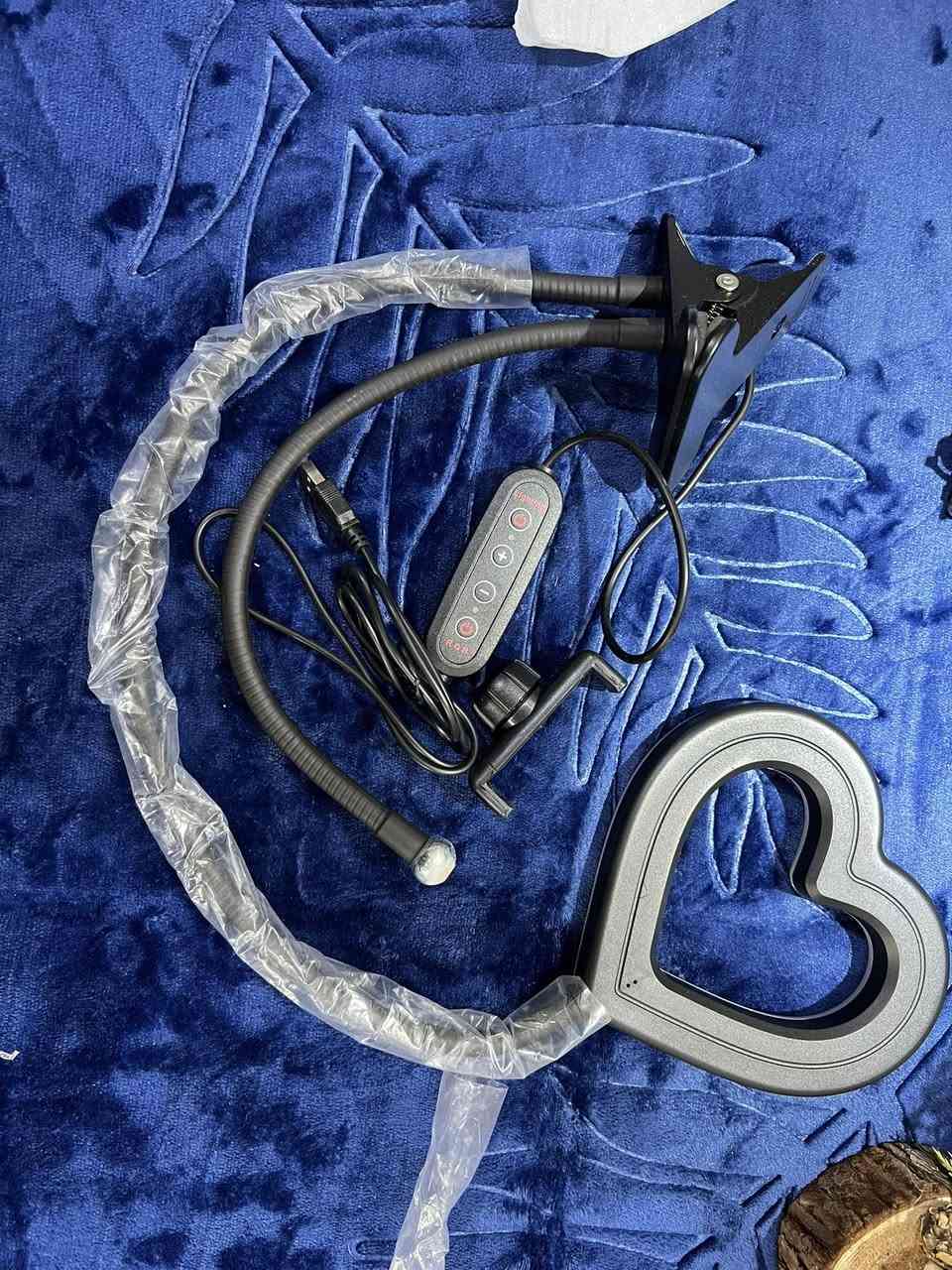 رينج لايت 10 الف مع التوصيل


**إذا كنت صاحب هذا الإعلان وتريد حذفه لأي سبب، رجاءا أرسل رسالة إلى الدعم الفني**