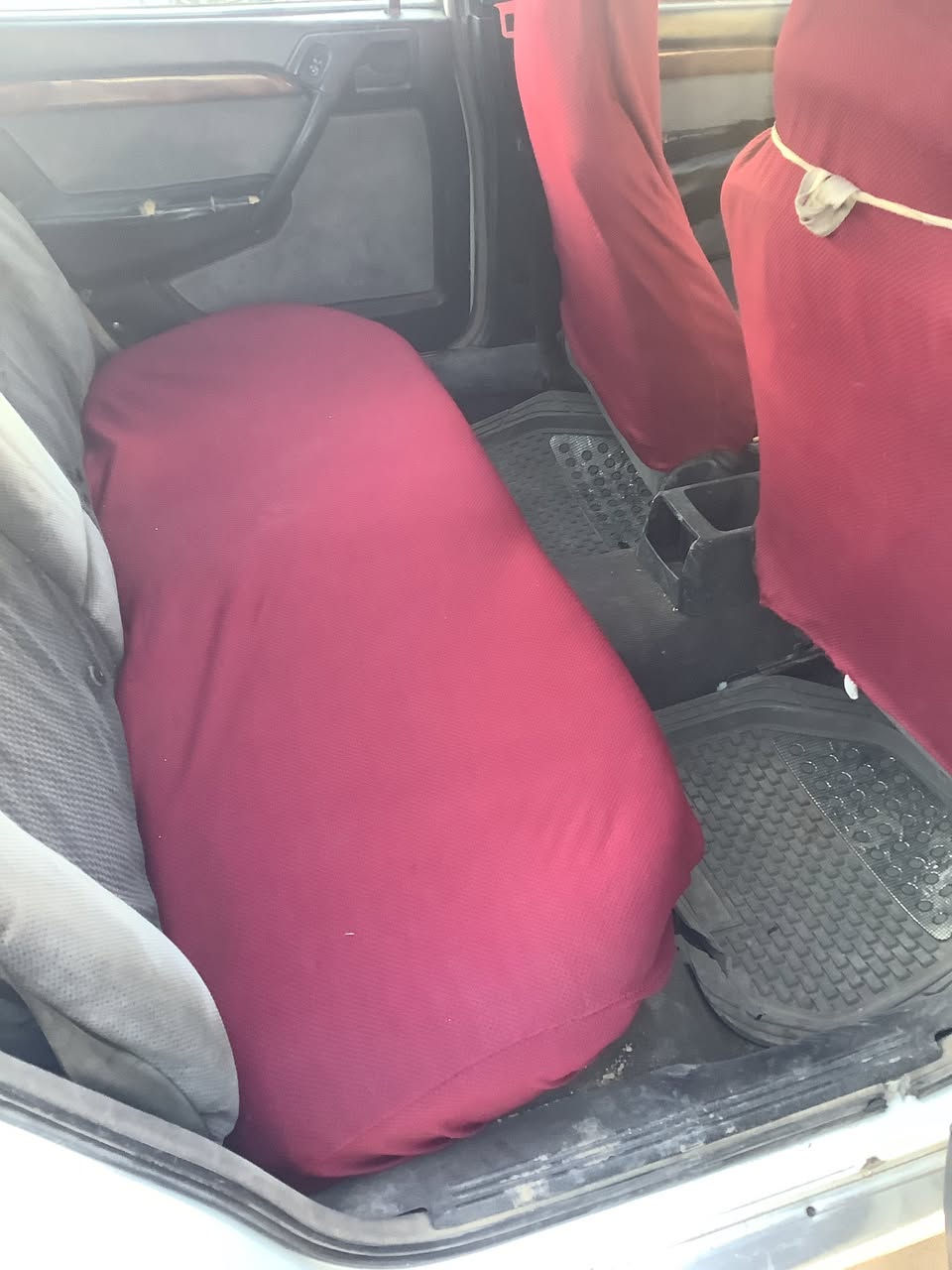 مكاني رمادي سياره حلوه وناعمه السعر ٢٥وبيها مجال


**إذا كنت صاحب هذا الإعلان وتريد حذفه لأي سبب، رجاءا أرسل رسالة إلى الدعم الفني**