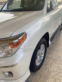 لاندكروز GXR • محرك ٤٠٠٠ • ماشي ١٤٣٠٠٠