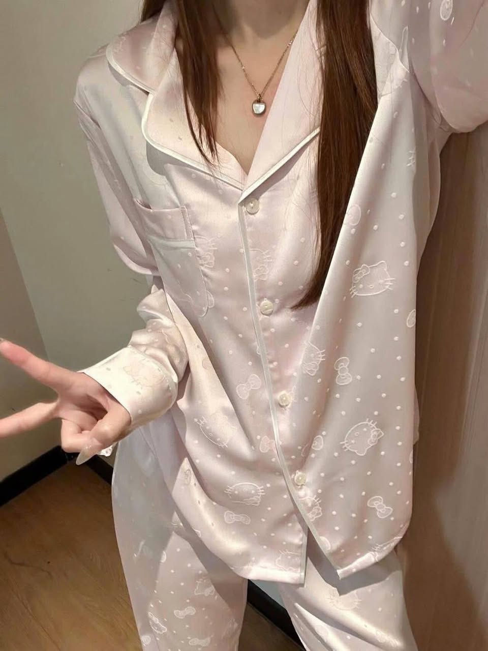 هيلوكيتي
سعر الدرزن 110
نص درزن 55


**إذا كنت صاحب هذا الإعلان وتريد حذفه لأي سبب، رجاءا أرسل رسالة إلى الدعم الفني**