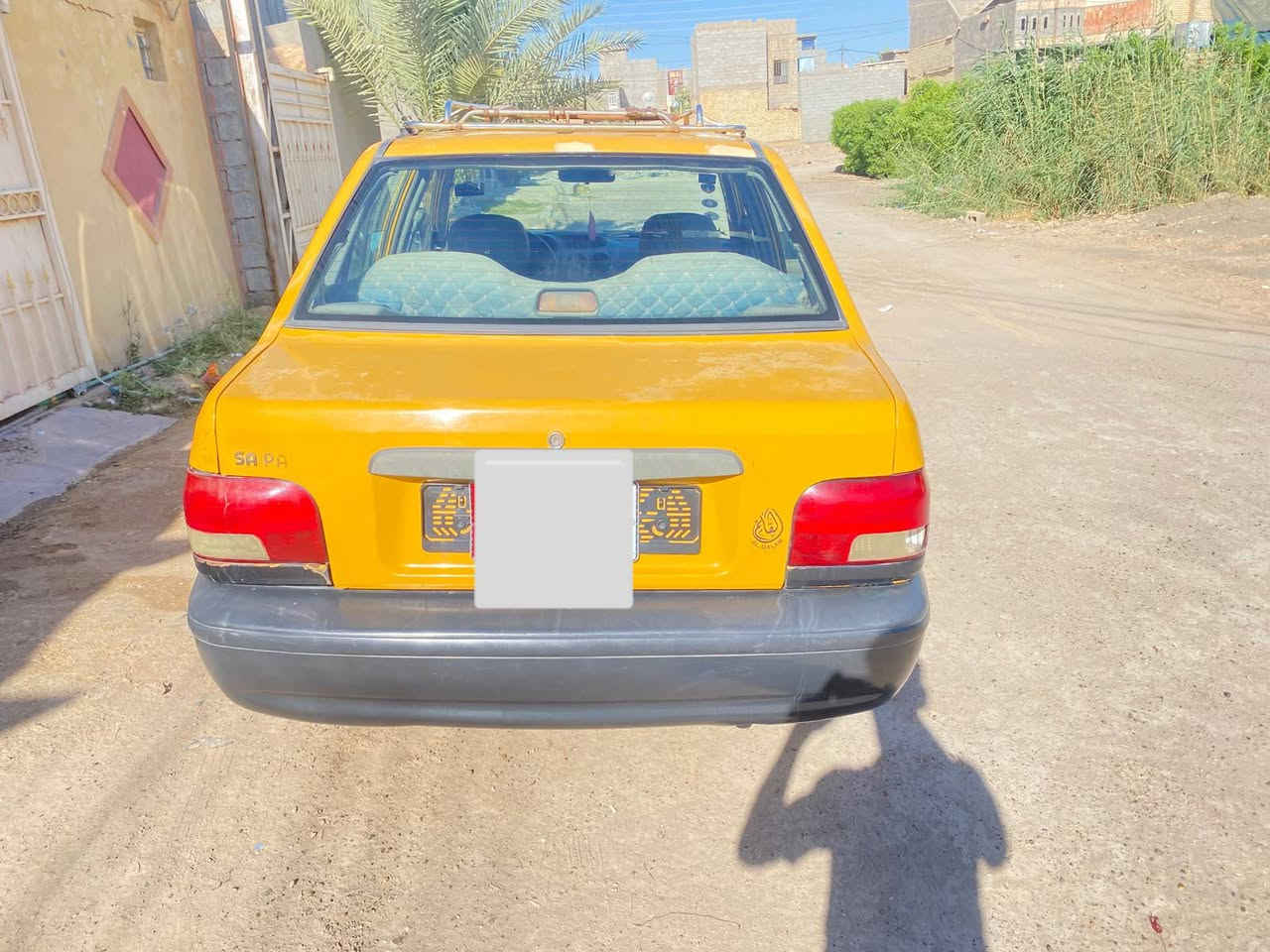 سياره سايبه للبيع موديل 12 مصفره هيئه وغرامات رقم بغداد بيها ضربه بالباب الايسره مال سايق كما موضح بالصوره السعر 25 اتصال عل رقم *********** مكان سياره فلوجه
