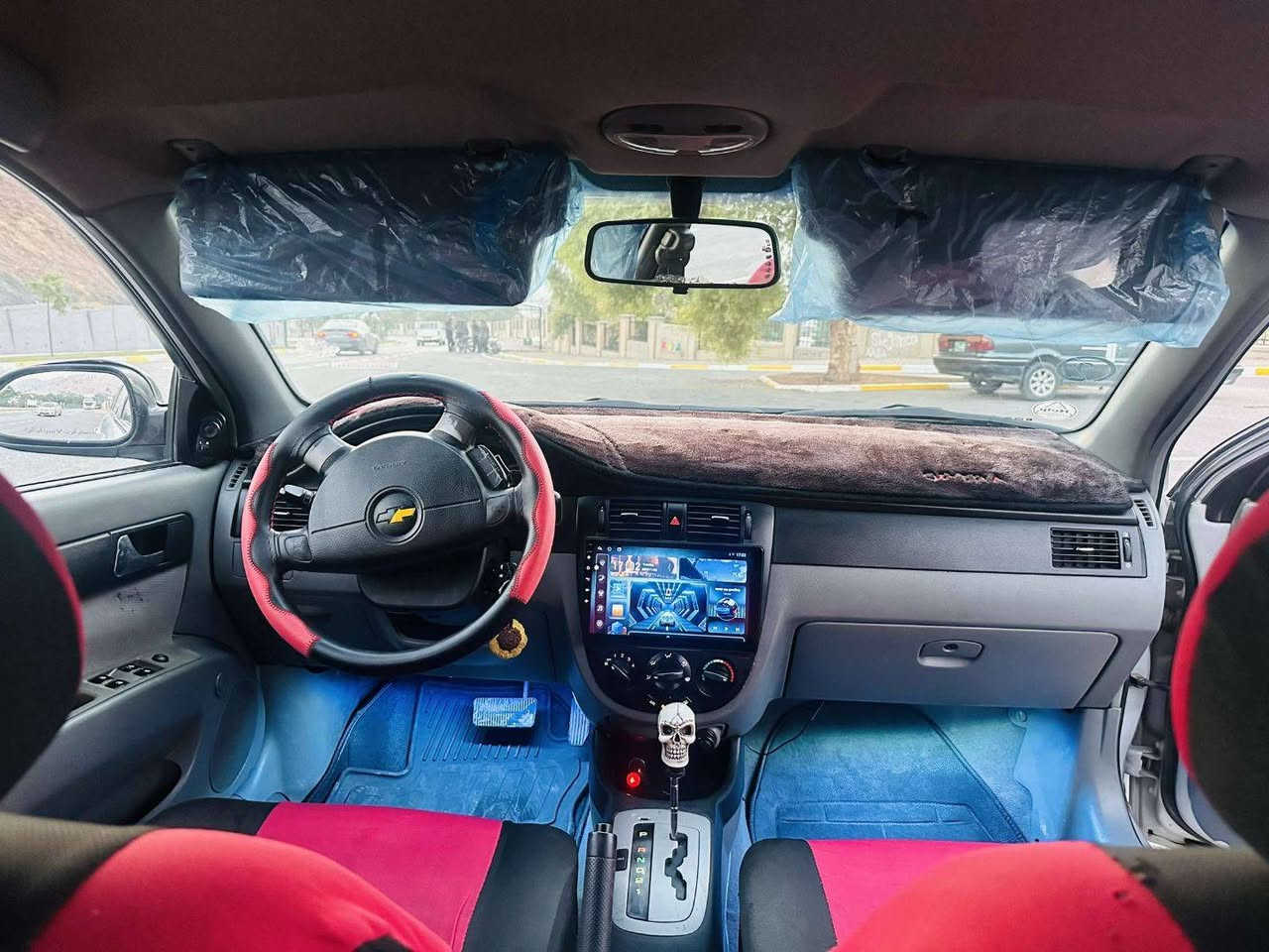 ئوپتڕا تۆماتیک مۆدێل 2009 
سەیارەکی خاوێن و بێ تەقەو ڕەقە  ، لێدراو یەک چاملخی پێشەوەی لای سەکن بێ ناوگتن لەگەڵ دوو بنە دەرگای لای سەکن،، چوار جام کارەبا ، سوکان ڤۆلیۆم ، شاشە ئایپاد ، بەگلایت مارسدس ، چوار تایەیلۆک،  سەنەوی  بەسەرچوە
ڕەقەم مۆبایل *********** كويسينجاك, أربيل
