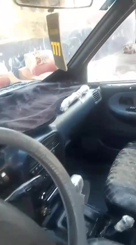 السلام عليكم سبورتج موديل 1994رقم انكليزي انبار تحويل ثاني يوم كيرمكينه تايرات نضيفه سنويه لنهايته 2029 سعره 32وبيه مجال مكلف بلنشر اتصال عل الرقم ***********

