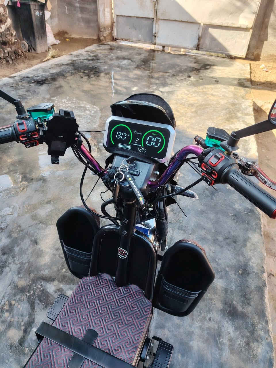 سلام عليكم  ماطور شحن نوع هيوشة بعدة كسر باكيت مستخدم لمدة 3 ايام بس سعر خاص مكاني بروانة حي شرطة ستفسار نتصال علئ رقم 📱 ***********
