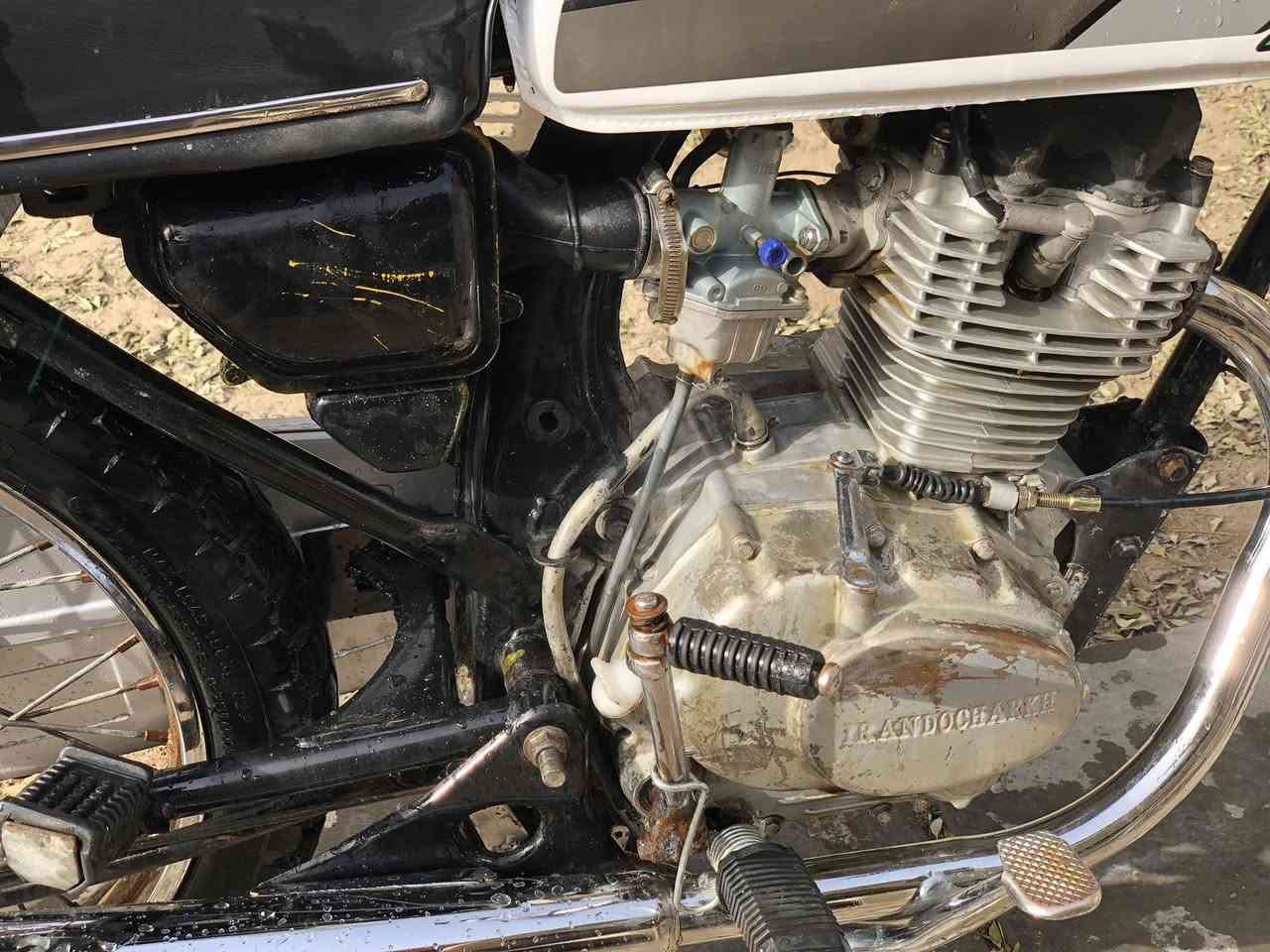 ايراني للبيع ادوات دراجة مشي خير من اللــه نضافة ٨٠٪؜
للبيع فقط 
بصرة كرمة علي
٤٥٠ بيها مجال 
***********
