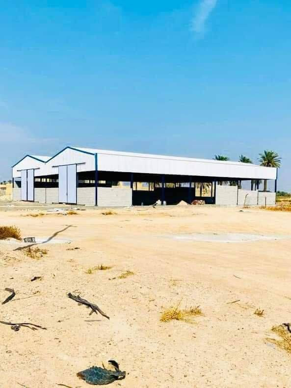 حدادة عامة 
تغليف واجهات بوردكس+بورسلين+فرونتك
جملونات
سقائف 
محجرات 
ديكور داخلي 
للاستفسار ....
***********
