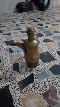 سلا عليكم دلة أثرية للبيع اليحب يتواصل على هاذة الرقم ٠٧٧٢٢٤٠٨٢٨٦