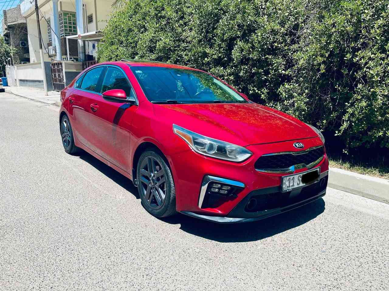 #السلام_عليكم
#للبيع 🚘

- كيا فورتي EX  2021 ( kia forte )
- موديل 2021
- رقم بغداد  
- مكينه  2000 DOSH
- ماشيه ٥٣ الف كيلو حقيقي
- السعر 123
- اللون ماروني
المواصفات :-  

* فتحة سلايد 
* شاشه  حجم الكبير + كامرة 
* كشنات تدفئة
* تبريد قطعتين
* حساس امامي خلفي
* تحديد مسار + قياده ذاتيه
* لد امامي خلفي
* تدفئة بالمقود
* انارة داخلية ليزرية 
* رادار امامي + خلفي + جانبي 
* اشاره بالمري 
* 3 وضعيات قياده 
* تحكم  ستيرن 
- حادث السياره بنيد وجاملغ       
- مكان السياره بغداد   
- للاستفسار 
- ***********
