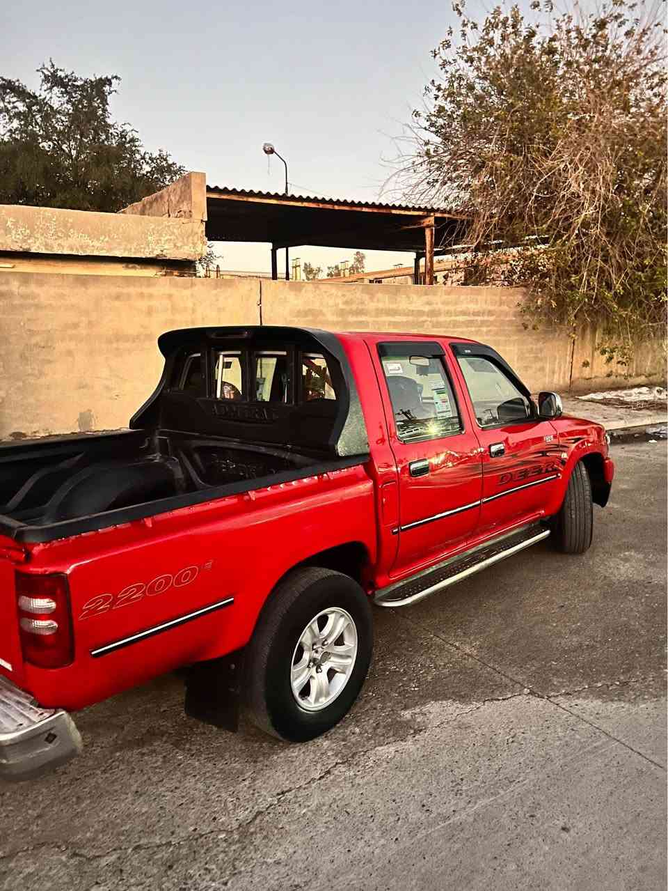 دير 2011 رقم اربيل دولي 
بدون صبغ ولا ضربه فقط بيهه مكانين تعديل بارد 
كيرو محرك اكسل شاصي كاردن بشرط 
تبريد تدفيئه شرط كهربائيات كوله شغاله 
مكان كركوك رحيم اوا سعر 78بيهه مجال 
***********
***********
كوردي 
دير 2011 بێ بۆیاخ بێ لێدران سێ جێ ساردی هەیە 
کیر و مەکینە ئەکسل گاردن بەشەرت 
تەبرید ساردو گەرم بەشەرت سعر ٧٨ کەمیك مەجال 
***********
*********** كركوك, العراق
