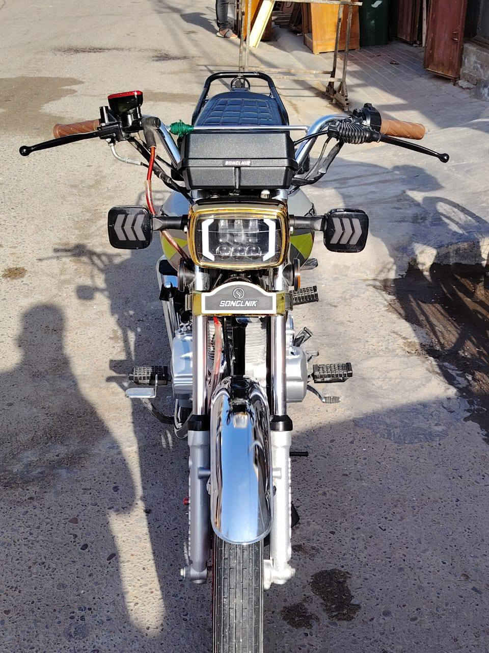 سلام عليكم سيفان البيع مديل 25 كفاله عامه فول موصفات دشبول كتروني تحكم عن بعد ضافه بصمه بل دشبول التصال ***********
