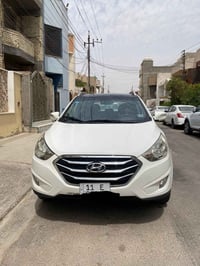 توسان للبيع رقم بغداد موديل 2013 خليجي بيهة 4 قطع صبغ و سونر  السعر 11...