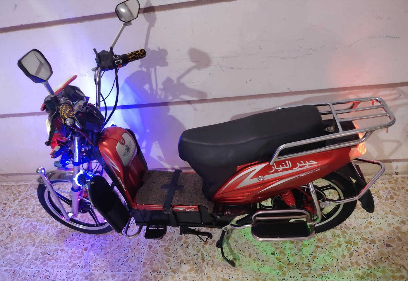 موطور شحن هارلي نضافه فول 5بطاريات فول على الفحص لايت زنون عالي ناصي لاتات اضافيه نضام بك 4سرع السعر 375 وبي مجال قليل حك الجيه
***********
***********
