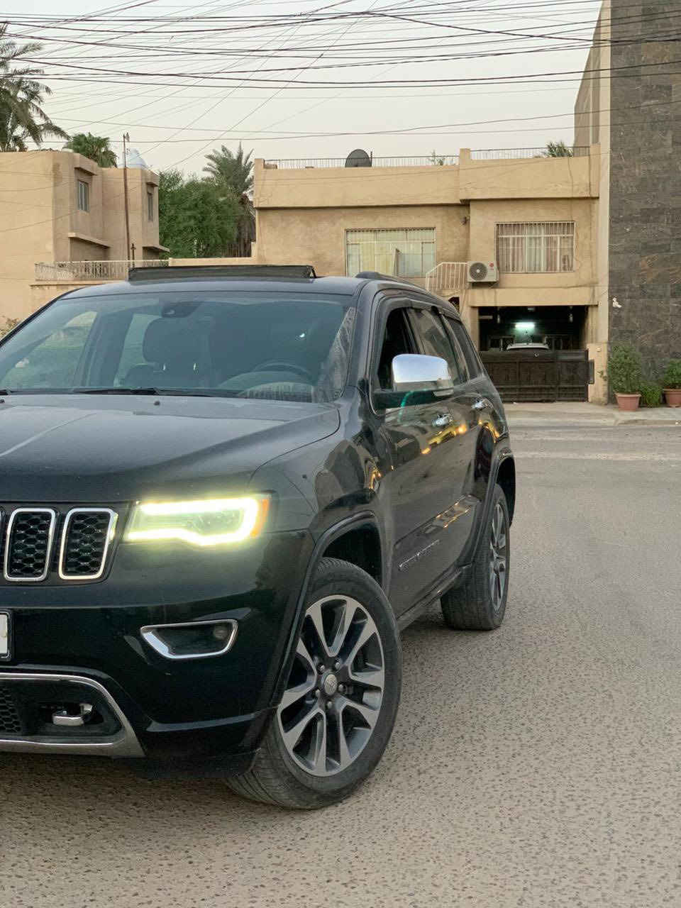 قطعة نادرة …!
جيب افر لاند موديل ١٧ بيه ٣ قطع صبغ و٢ كلير محرك مبدل بساتم ١٤  بعني انسه الدوانز كير مكفول سياره جاهزه السعر ١٨٨ وبيه مجال بسيط للاستفسار الاتصال على الرقم *********** بي واتساب (( مكلف بالنشر خابر راعيها او راسلة))
