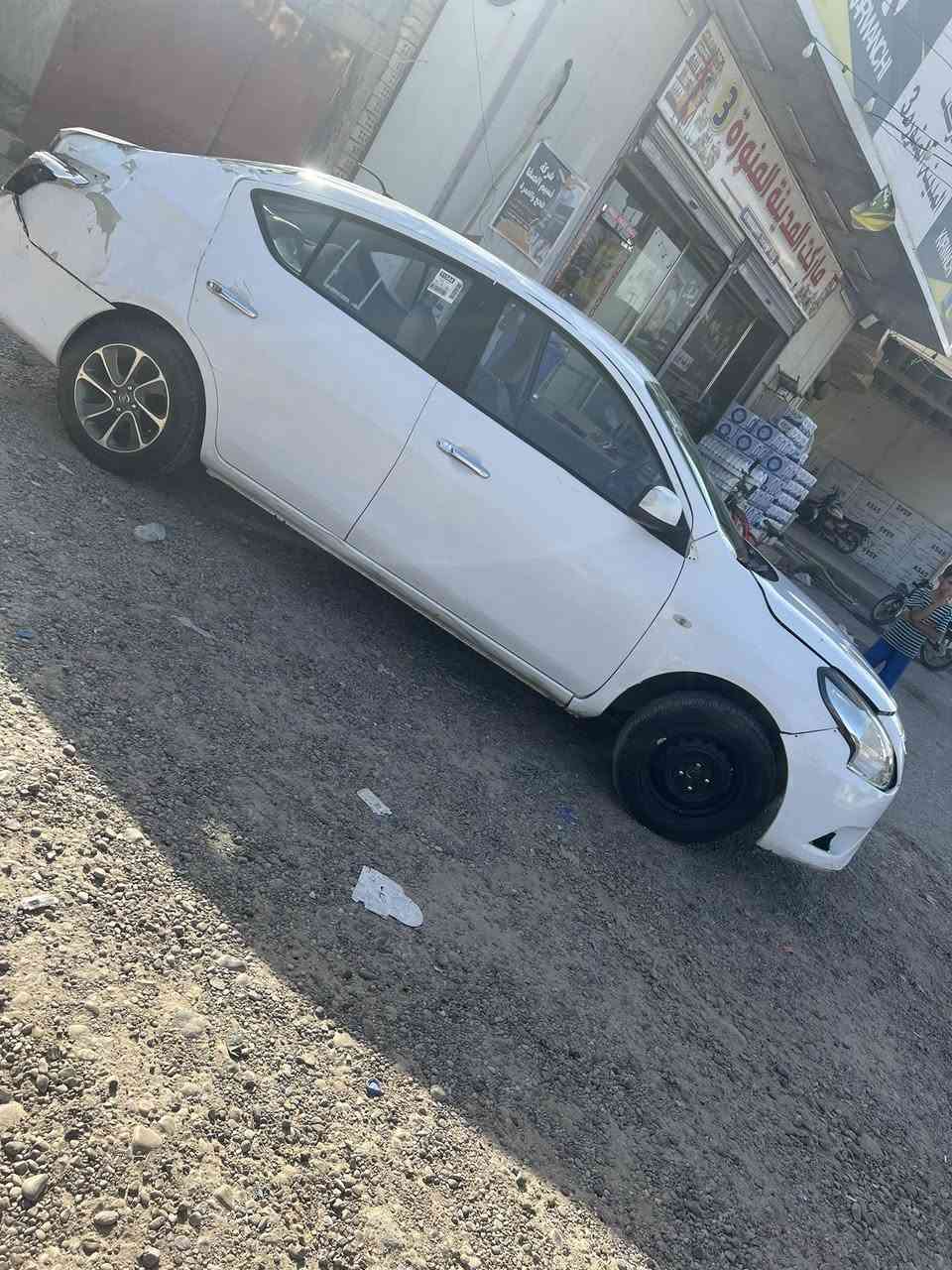 سلام عليكم نيسان سني هندي موديل ٢٠١٦بدون يرباك مكينه كير تبريد كله جديد رقم بغداد سعر ٤٨$ورقه مكاني بغداد دوره ممتواجد عل نت ***********
