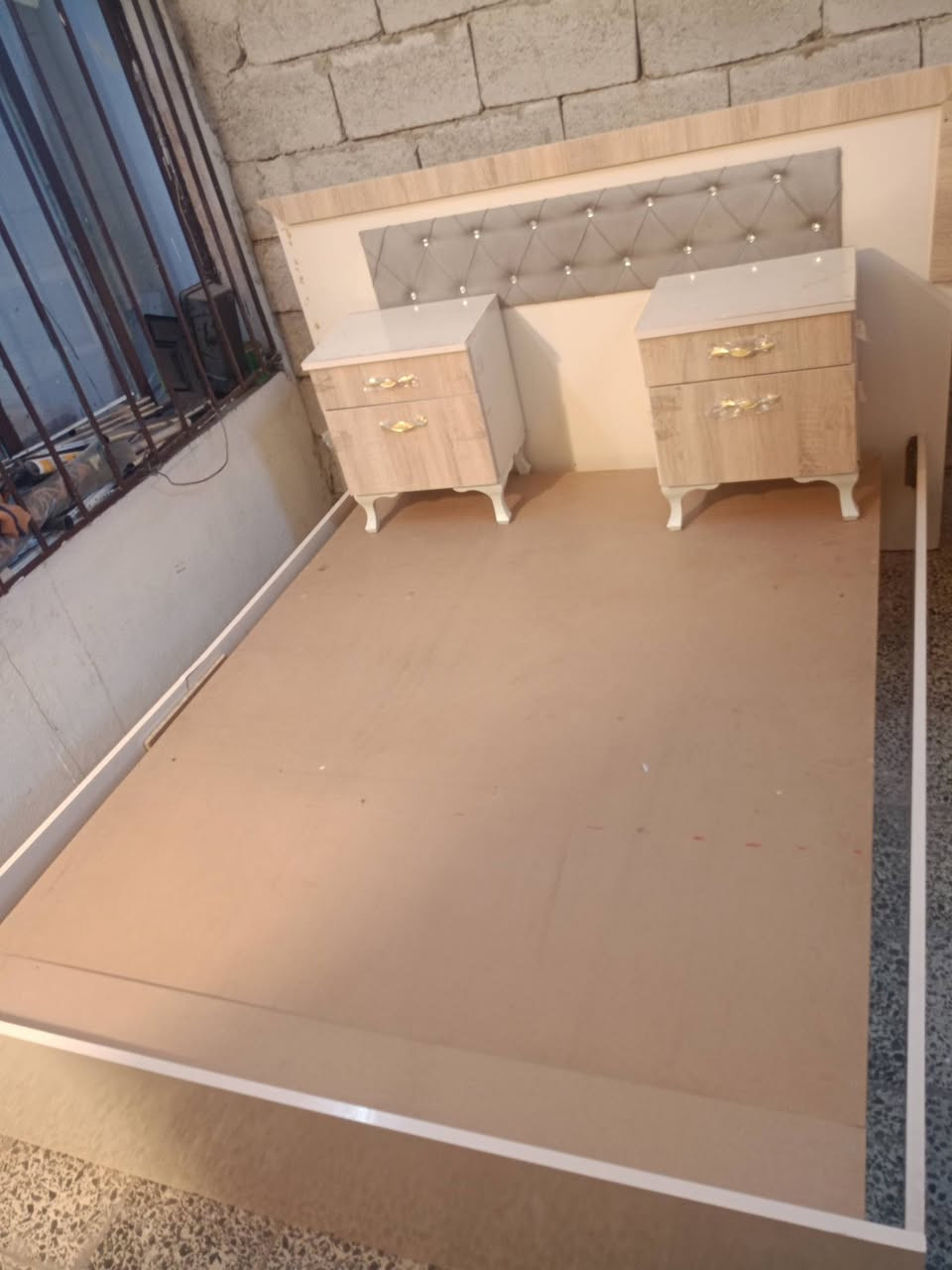 يا الله غرفه نوم شرط النضافه اخو الجديد تفصال حطاطه عنون كركوك عروبه
***********وتساب
***********
